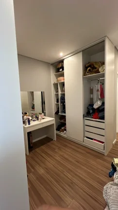 Imagem Imóvel de luxo em condomínio na cidade de Sorocaba-SP no Jardim Villagio Milano: 3 quartos, 3 suítes, 3 salas, 4 vagas, 220m².