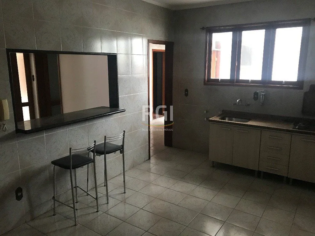 Imagem Cobertura para Venda - 456.37m², 3 dormitórios, sendo 1 suites, 2 vagas - Glória