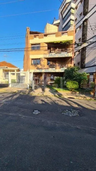 Imagem Outros para Venda - 664.91m², 9 dormitórios, sendo 3 suites, 6 vagas - São João