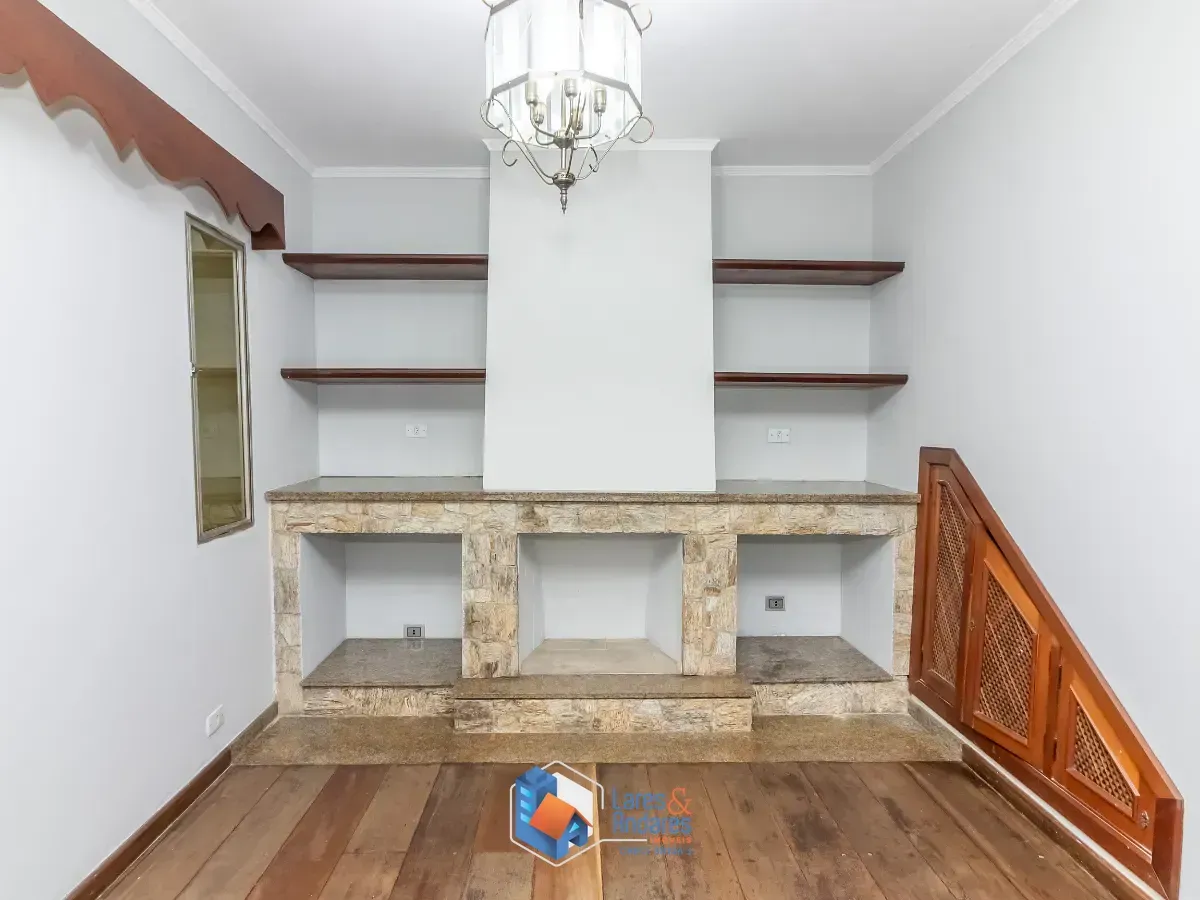 Imagem Casa para venda em Jardim Ana Maria com 3 quartos, sendo 1 suíte, 280m²