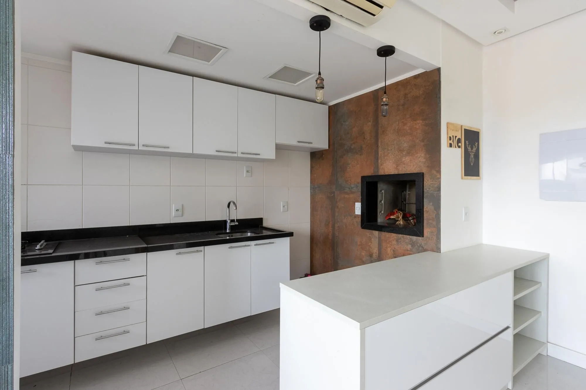 Imagem Apartamento para Locação - 40.12m², 1 dormitório, 1 vaga - Camaquã