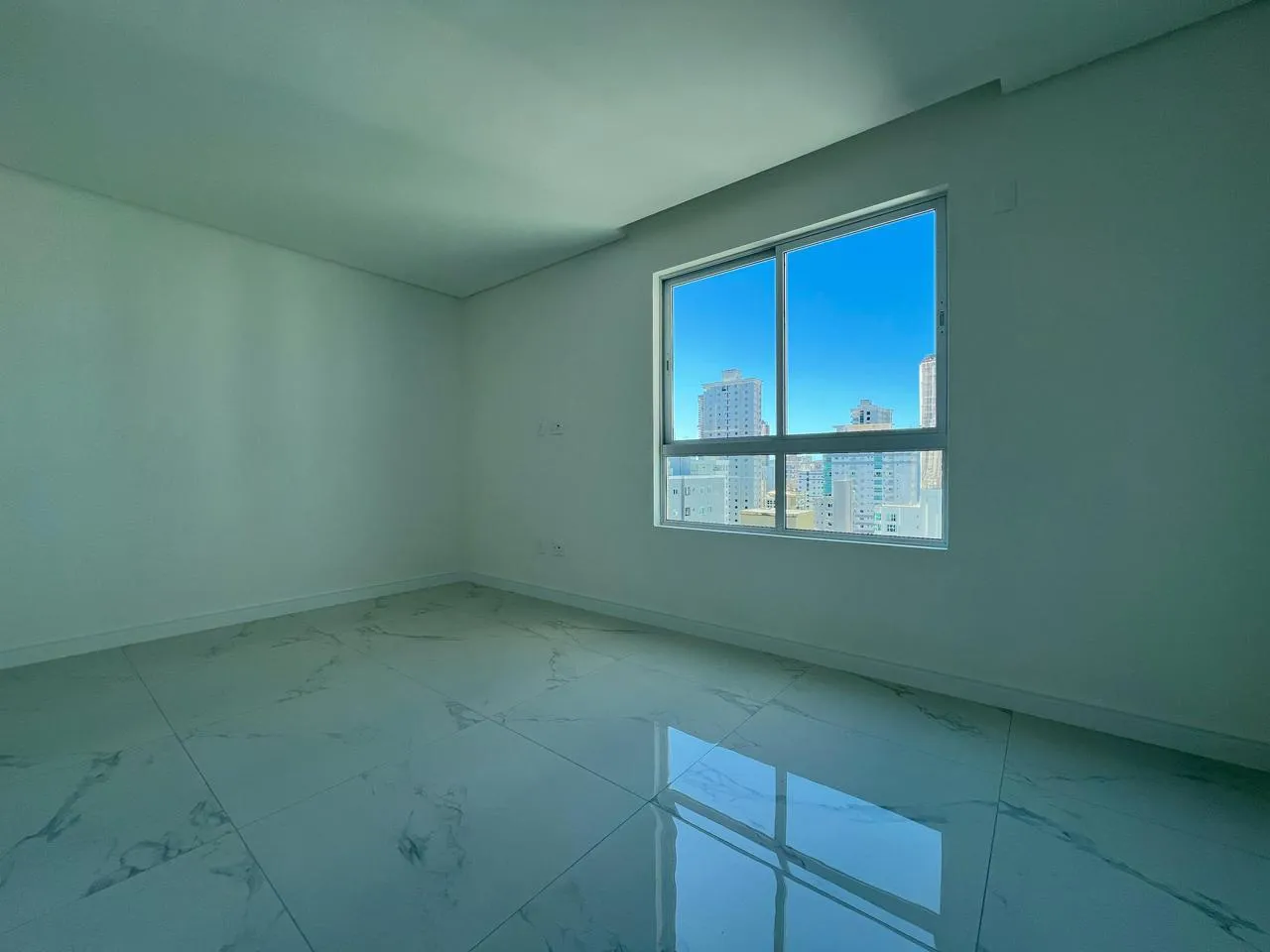 Imagem Apartamento à venda com 159m2 por R$ 1.540.000,00