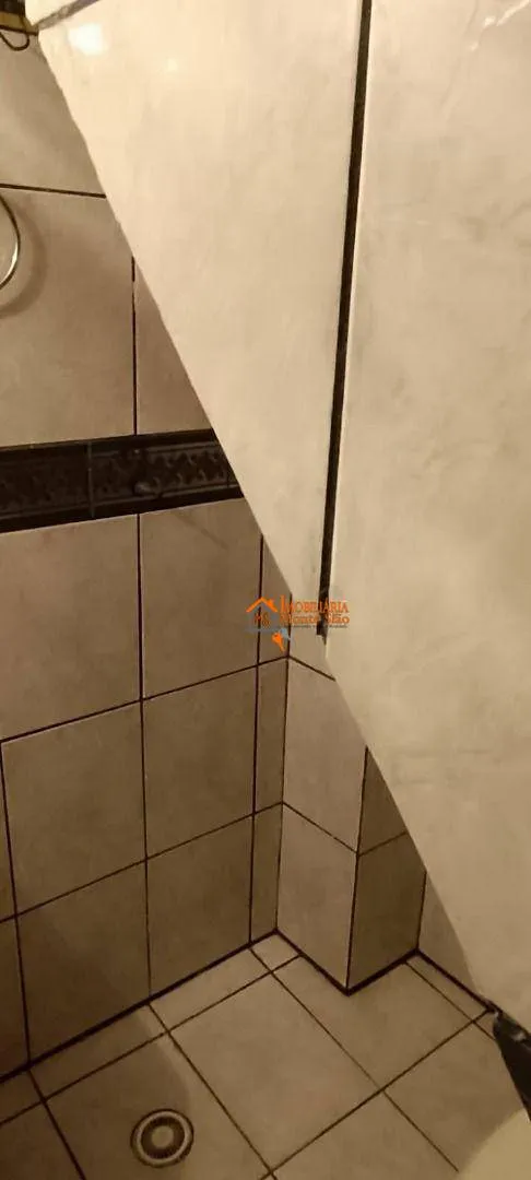 Imagem Sobrado com 3 dormitórios para alugar, 190 m² por R$ 5.800,00/mês - Jardim Tranqüilidade - Guarulhos/SP