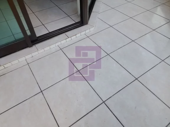 Imagem Apartamento Padrão de 02 dormitórios para venda na Praia da Enseada - Guarujá - SP