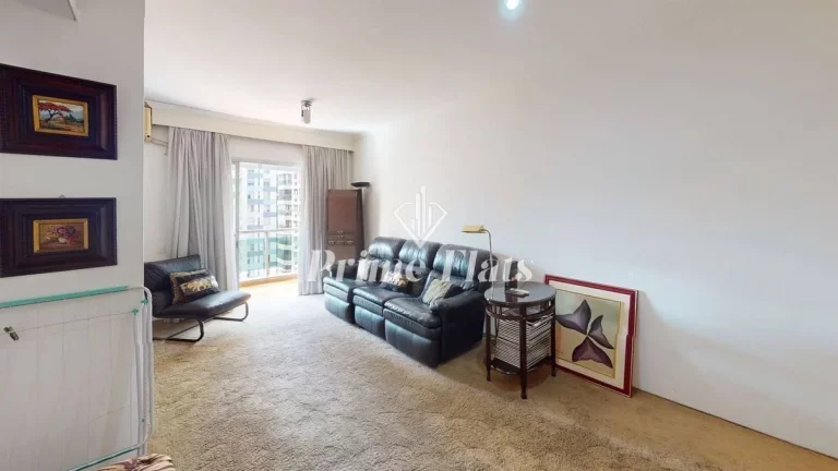 Foto do imóvel Flat disponível para locação no Saint Charles Residence Service, com 90m², 1 dormitórios e 1 vaga de garagem em Rua Balthazar da Veiga