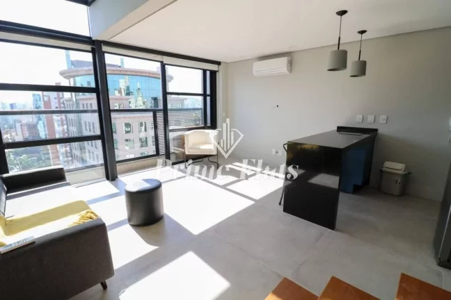 Foto do imóvel Flat disponível para locação no Condomínio Edifício Urbano Duplex na Vila Nova Conceição, com 50m², 1 dormitório e 1 vaga de garagem em Rua Doutor Eduardo de Souza Aranha