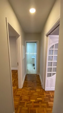 Imagem Apartamento à venda em Moema, São Paulo-SP: 2 quartos, 2 banheiros, 1 vaga de garagem, 80m². Imperdível oportunidade!