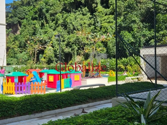 Imagem Apartamento Maravilhoso à venda com 63m², 2 quartos, 1 suíte, áres de lazer, varanda por R$752.000,00 no Marapé em Santos