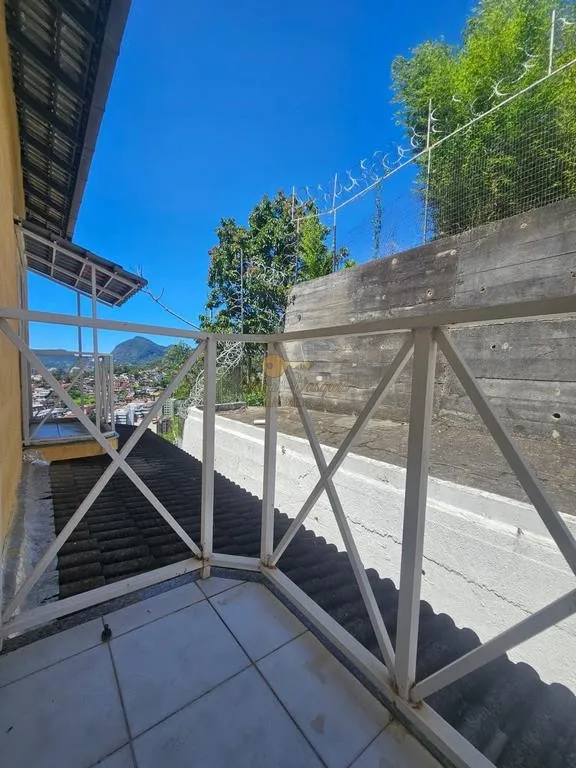 Imagem Casa em Condomínio para Venda em Teresópolis / RJ no bairro Panorama
