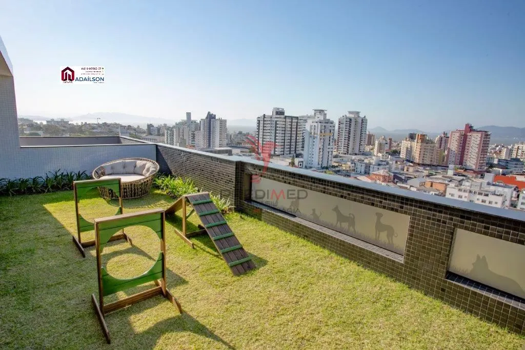 Imagem Apartamento à venda com 3 suítes, no bairro Estreito - Florianópolis/ SC