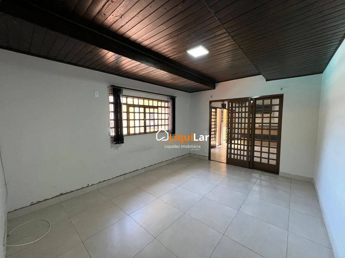 Imagem Casa para Locação na Vila Célia com 3 Suítes, Piscina e Varanda Gourmet.