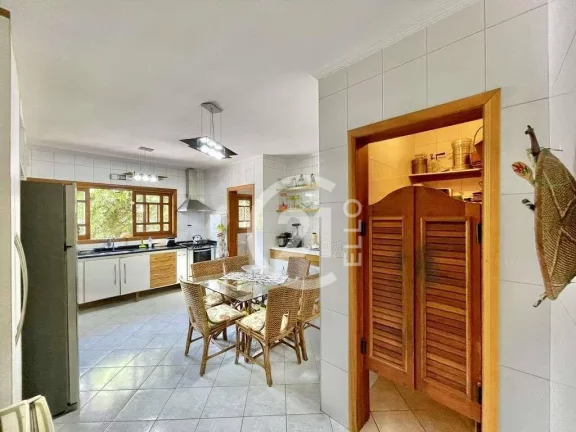 Imagem Casa à venda no condomínio Fazendinha, Granja Viana