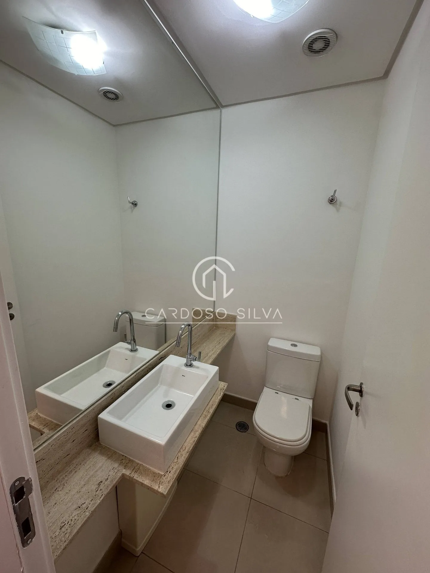 Imagem Espaço Cerâmica - Condomínio Premier - Apartamento de 162m2 com 03 suítes e 03 vagas de garagem - Lazer Completo