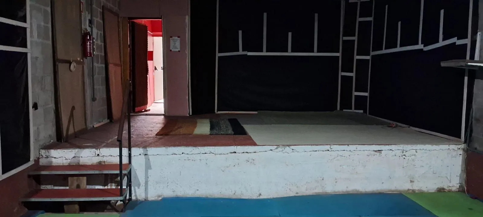 Imagem Casa Comercial Reformada no Bairro Rio Branco