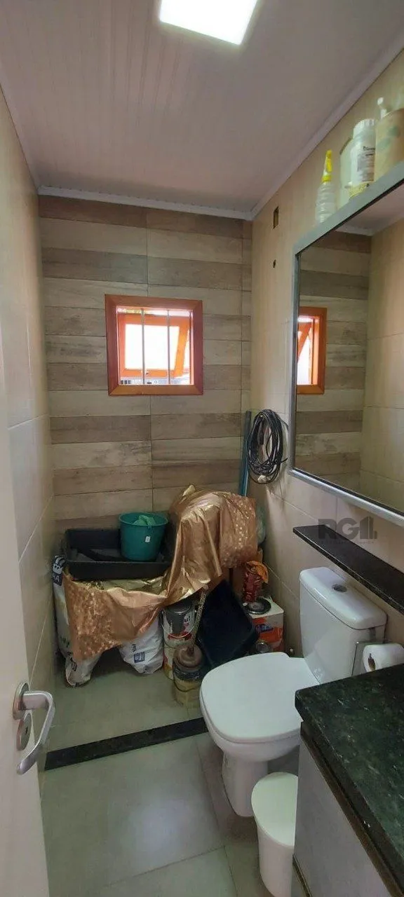 Imagem Casa com 2 dormitórios, sendo 1 suíte no bairro Florida em Guaíba