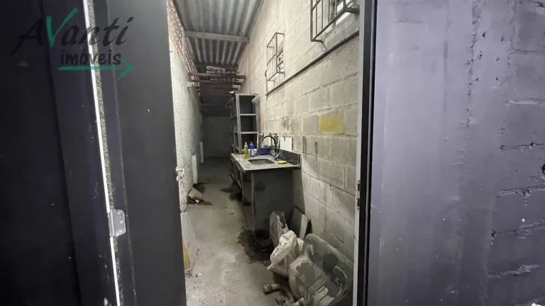 Imagem Galpão Comercial à Venda no Bairro Paquetá, Santos - SP