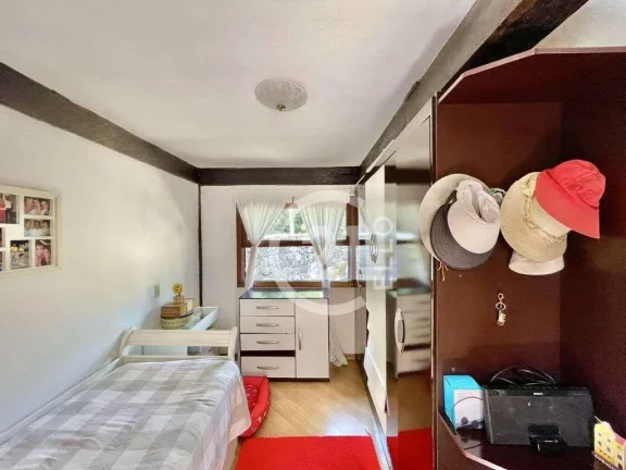 Imagem Casa com 3 dormitórios à venda, 183 m² por R$ 1.280.000,00 - Chácara Santa Lúcia - Carapicuíba/SP