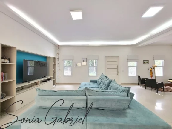Imagem Imperdível: Casa em Condomínio à Venda em Vinhedo-SP, 3 Quartos, 1 Suíte, 3 Salas, 3 Banheiros, 5 Vagas e 253m²!