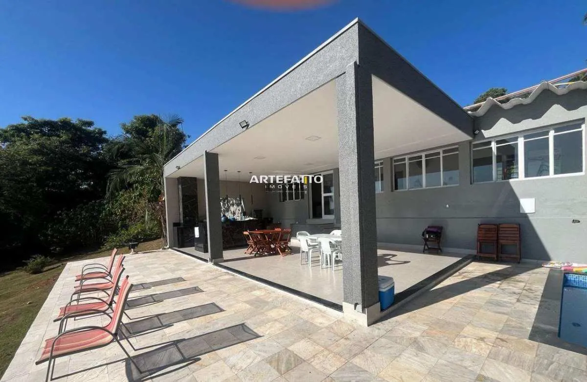 Imagem Sítio à venda em Ibiraci, Centro, com 7 quartos, 300m2