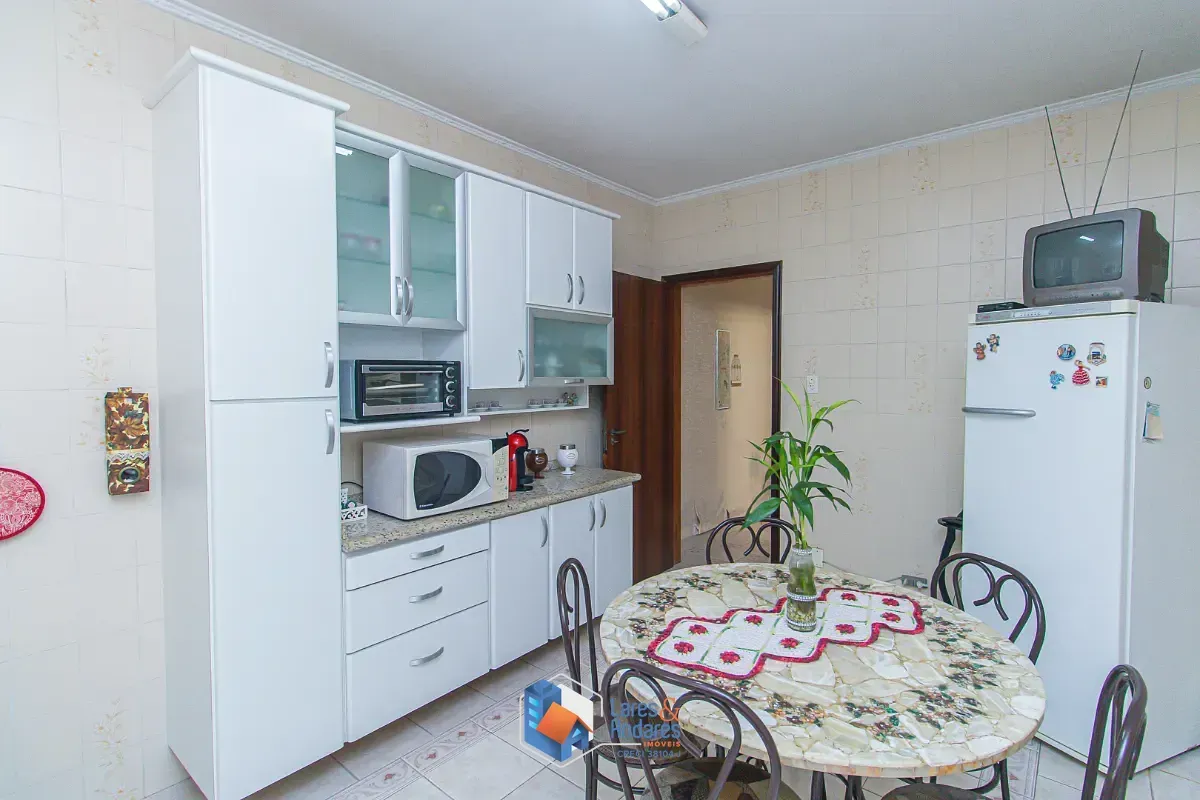 Imagem Casa para venda em Saúde com 3 quartos, 145m²