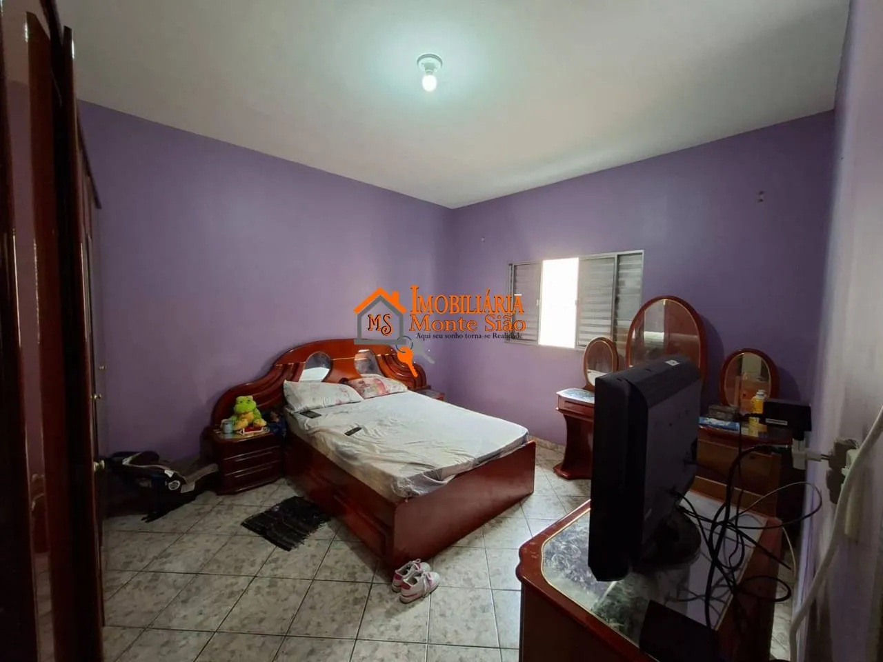 Imagem Sobrado com 5 dormitórios à venda, 200 m² - Paraventi - Guarulhos/SP