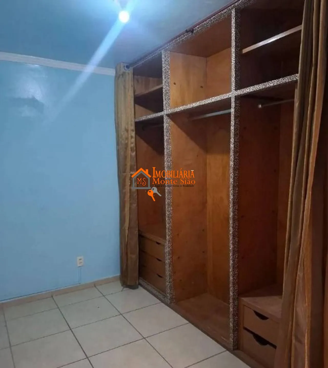 Imagem Sobrado com 3 dormitórios à venda, 100 m² por R$ 550.000,00 - Jardim Vila Galvão - Guarulhos/SP