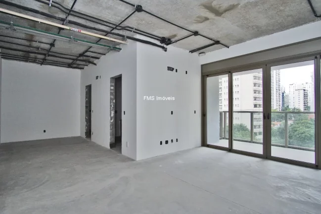 Imagem Apartamento à venda na Vila Nova Conceição com 4 suítes, 5 banheiros, 4 vagas.