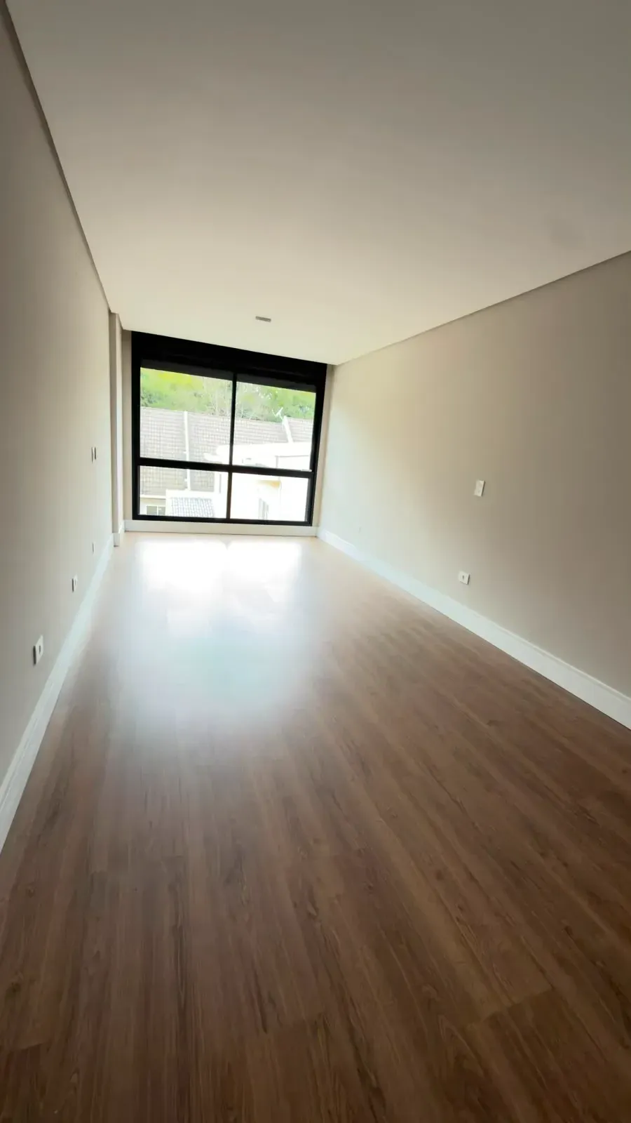 Imagem Casa de Condomínio com 3 Quartos à Venda, 150 m² em Santo Inácio - Curitiba