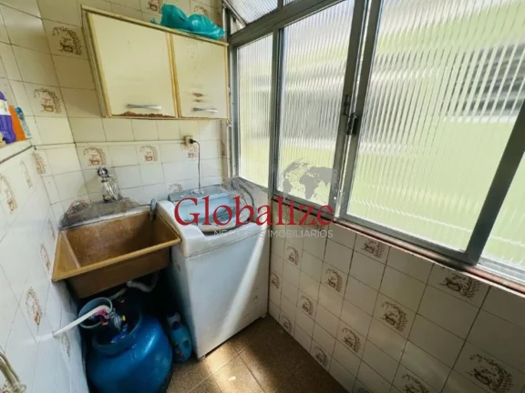 Imagem Apartamento com 2 dormitórios garagem suficiente no bairro do Gonzaga em Santos valor de venda R$380.000,00