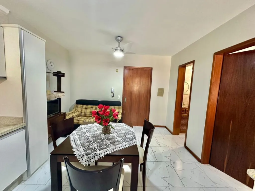 Imagem Apartamento 1 Dormitório - Bairro Centro