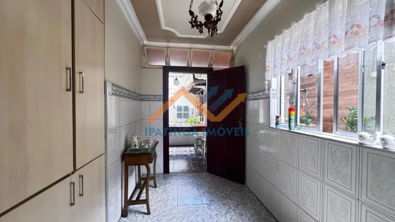 Imagem Casa duplex a venda em bairro das Águas em Ipatinga super grande de 345m², 3 dormitórios e muito mais.