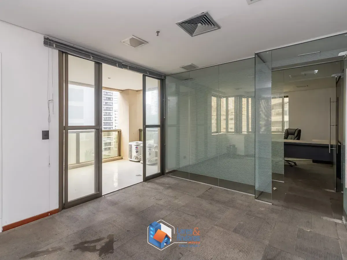 Imagem Conjunto comercial para venda em Vila Olímpia, 110m²