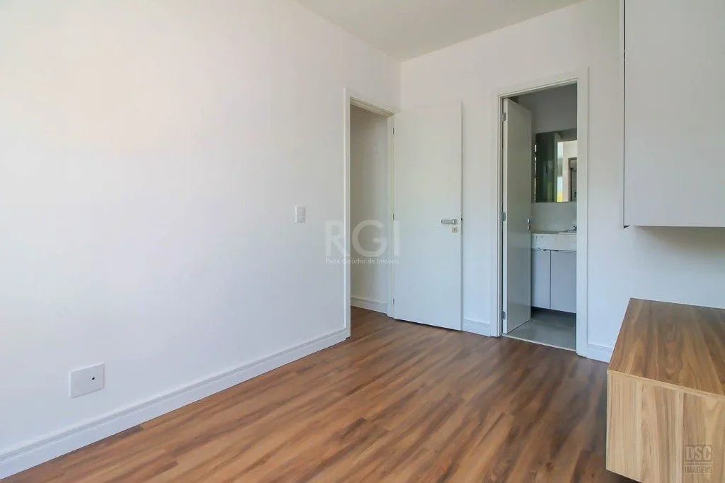 Imagem Semi mobiliado 2 quartos (1 suíte) e 1 vaga. Infra completa e ótima localização
