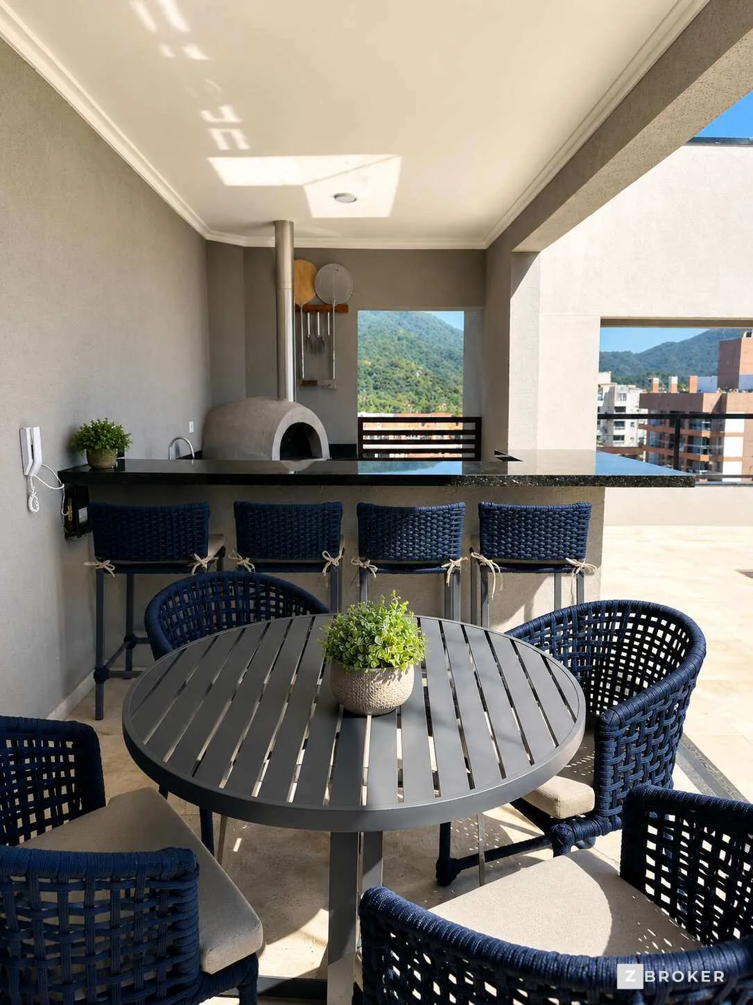 Imagem Apartamento à venda em Ubatuba, Itaguá, com 2 quartos, 75m2