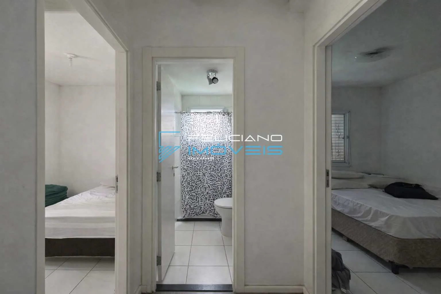 Imagem Apartamento com 2 quartos, Ocian, Praia Grande - R$ 329 mil, Cod: 7216