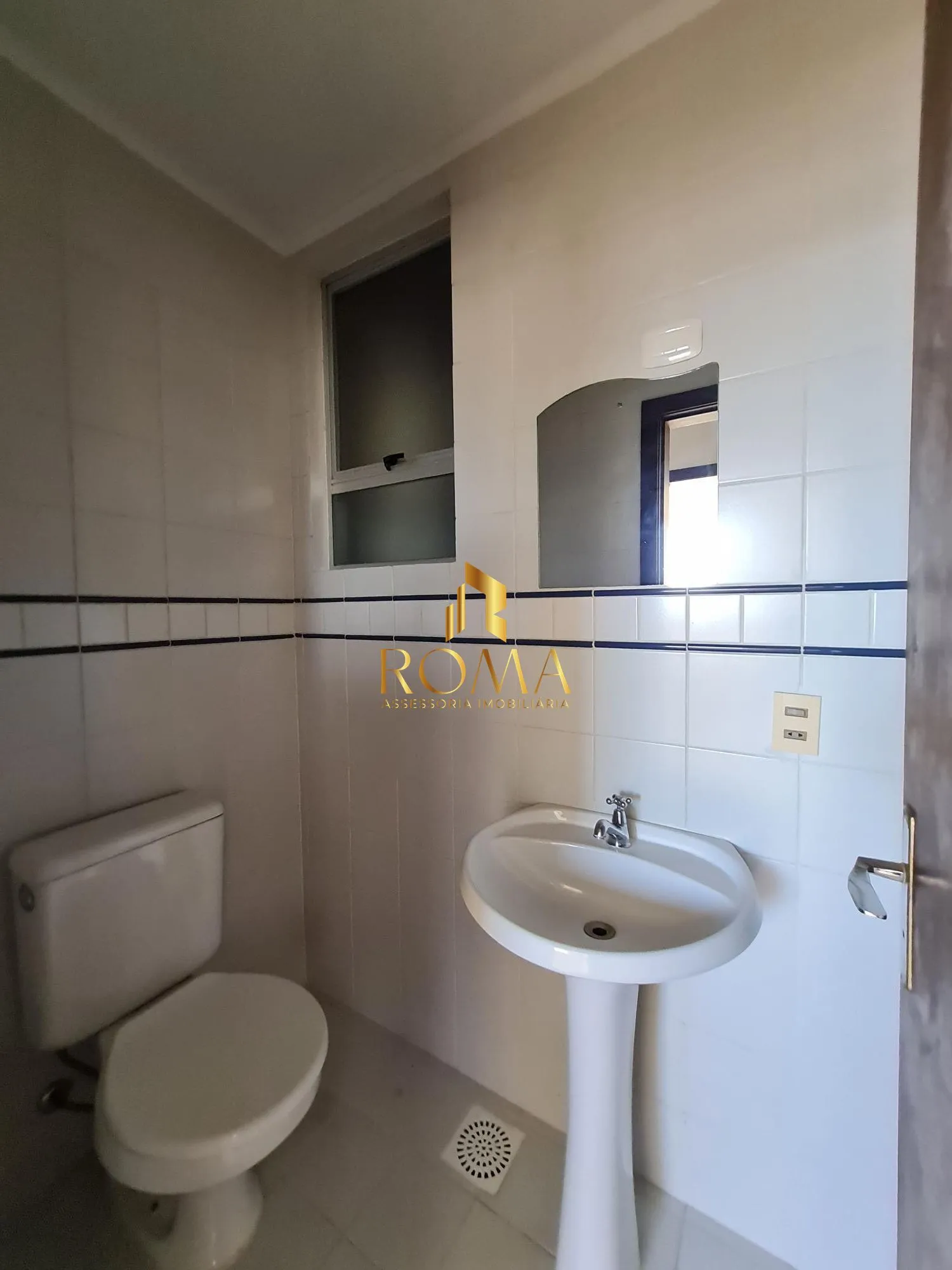 Imagem Apartamento 2 dormitórios à venda Centro Santa Maria/RS