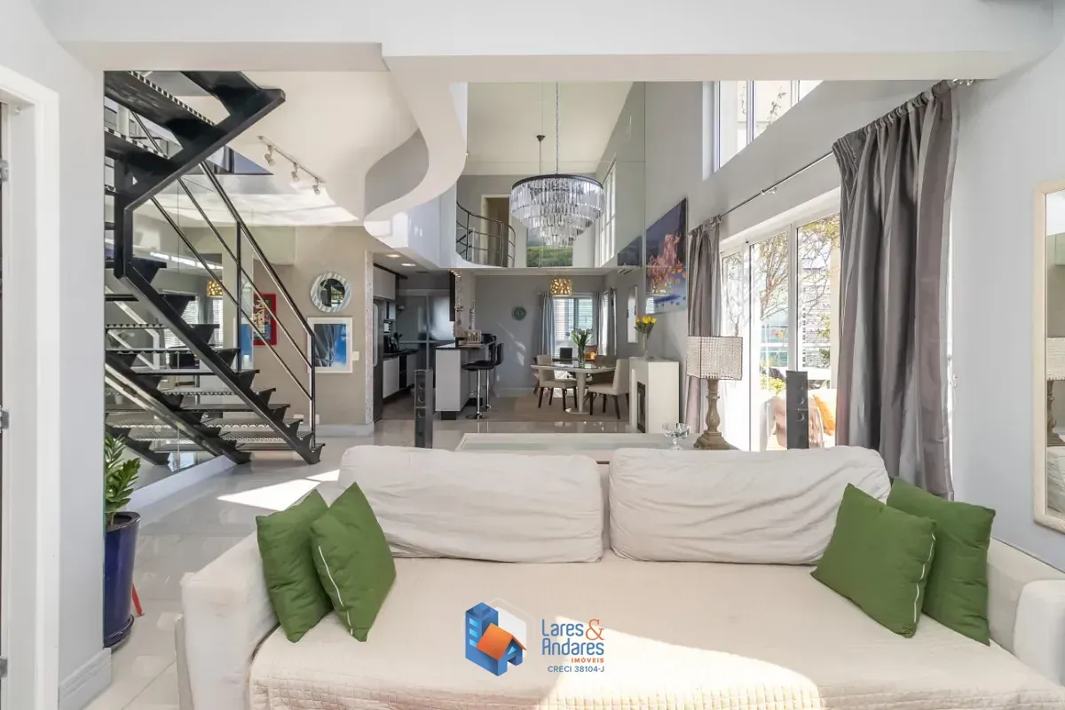 Imagem Duplex para venda em Jardim América com 2 quartos, sendo 2 suítes, 138m²