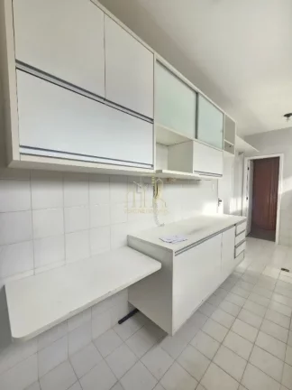 Imagem Apartamento de 3 quartos no Caminho das Árvores, Salvador-BA: 99m², suíte, reformado, nascente, lazer completo!