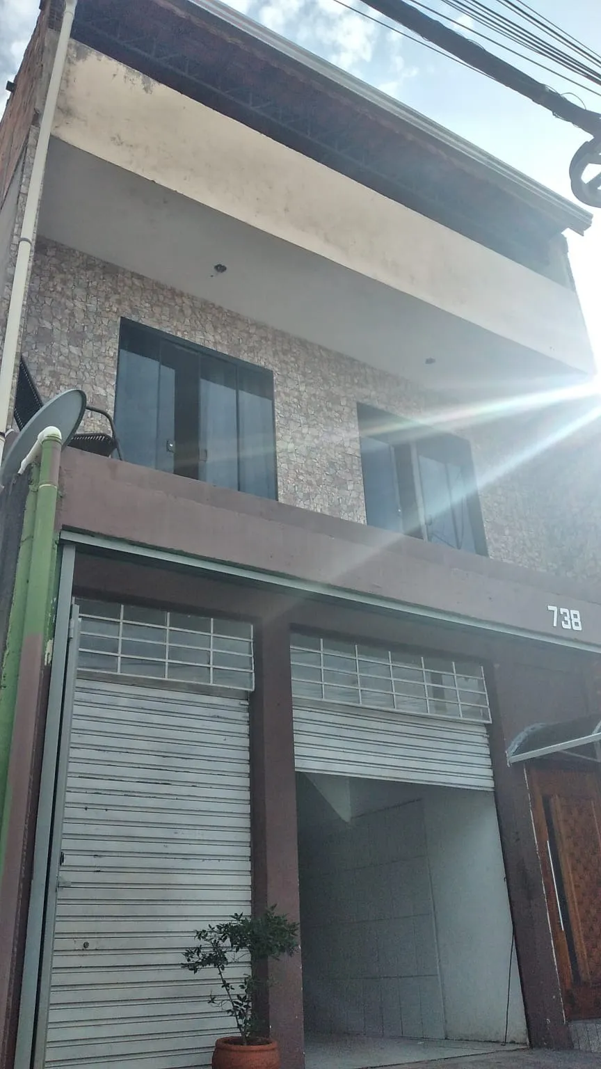Imagem Salão Comercial e Casa à Venda no Jd. Sto. Amaro, Zona Norte de Sorocaba - 94m² e 90m²