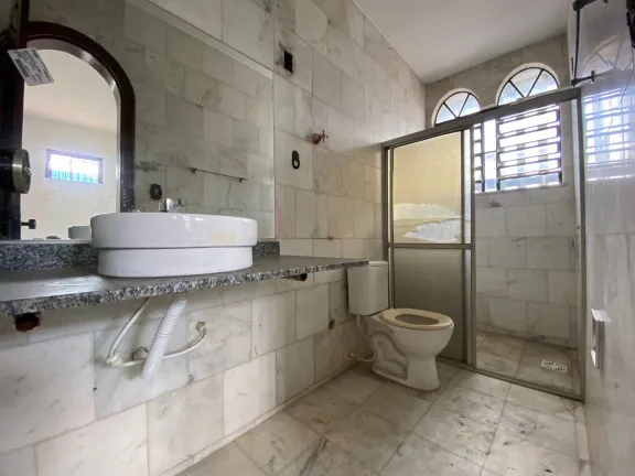 Imagem Casa com 4 Quartos à Venda, 240 m² em Umarizal - Belém
