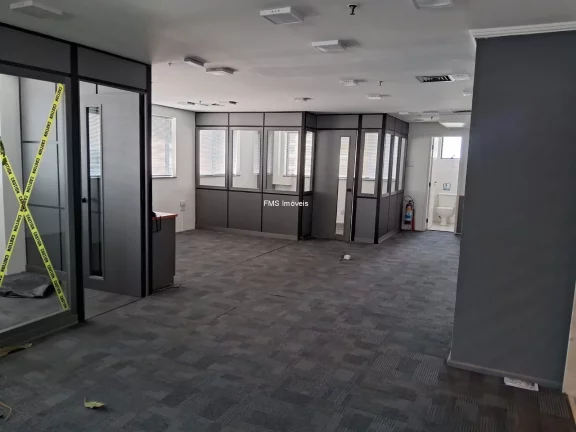 Foto do imóvel Sala Comercial de Alto Padrão no Brooklin Paulista, São Paulo-SP - 3 salas, 2 vagas, 70m² de área