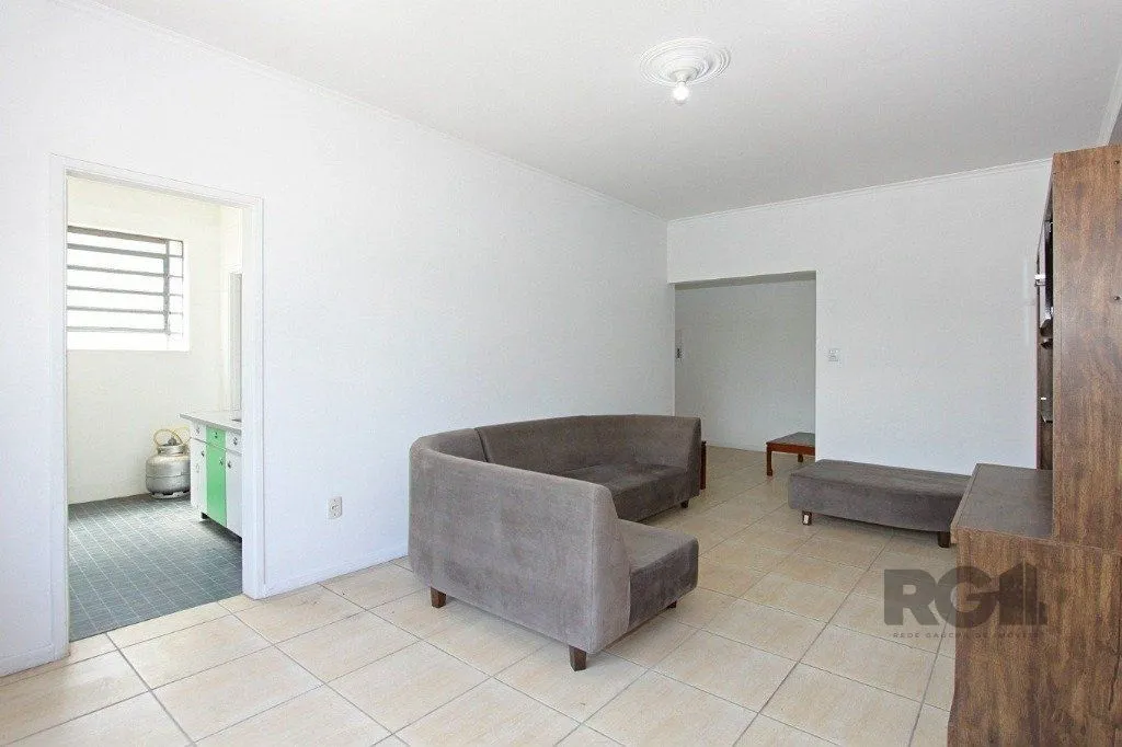 Imagem Excelente apartamento de 79m² com 2 dormitórios e 2 vagas.