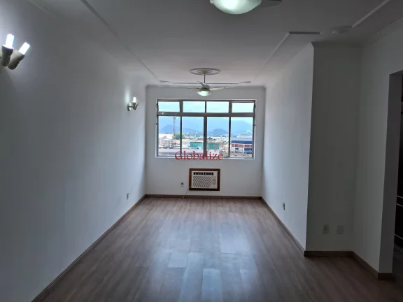Imagem Belíssimo apartamento bem amplo em Santos no Boqueirão, com 2 dormitórios, uma suíte e vista livre à venda por R$ 620.000,00
