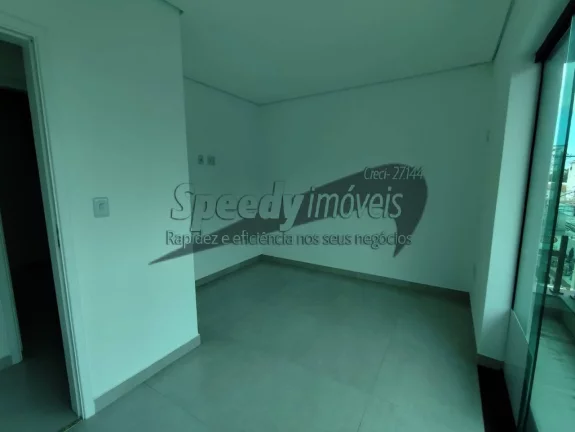 Imagem Casa para venda em Santos 2 dormitórios.