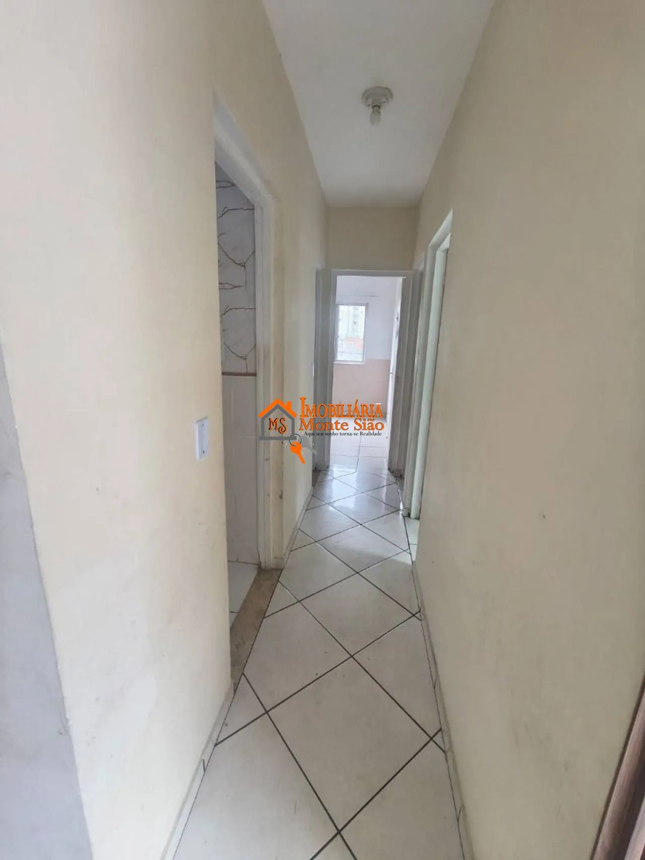 Imagem Apartamento com 3 dormitórios à venda, 62 m² por R$ 310.000,00 - Picanco - Guarulhos/SP