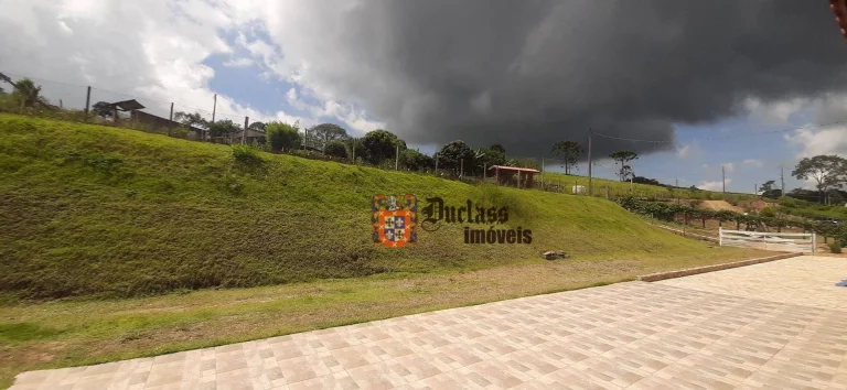 Imagem Chácara com 3 dormitórios à venda, 8000 m² por R$ 680.000,00 - Pinhal Grande - Toledo/MG