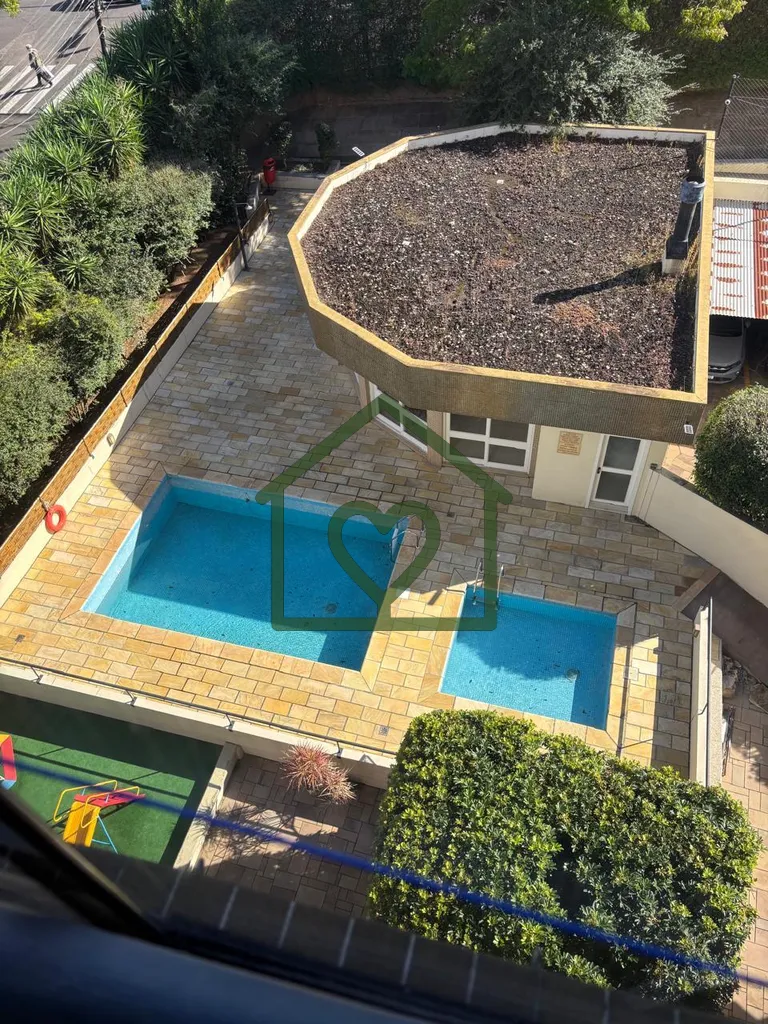 Imagem VENDO E FACILITO, ótimo apartamento com 2 dormitórios, 1 banheiro com gás central, ampla cozinha ...