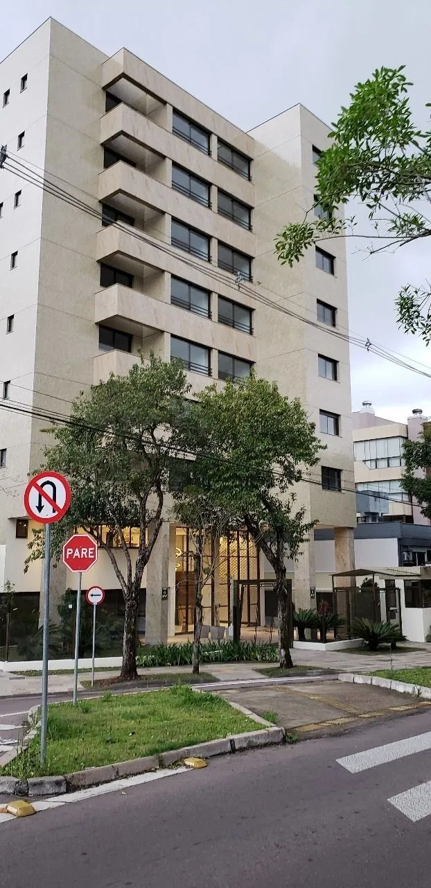 Imagem Apartamento para Venda - 70.67m², 2 dormitórios, sendo 1 suites, 2 vagas - Petrópolis