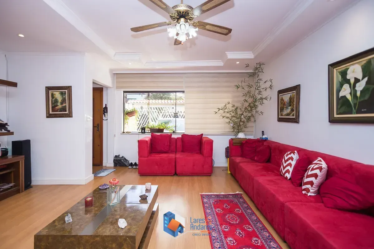 Imagem Casa para venda em Campo Belo com 3 quartos, sendo 1 suíte, 220m²