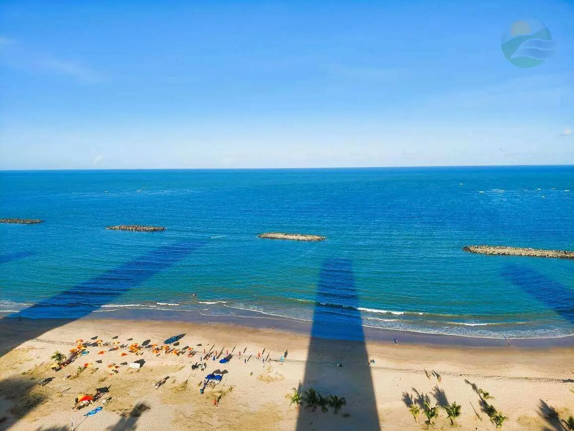 Foto do imóvel Apartamento com 4 quartos, andar alto, Venda/Locação, em Candeias, Jaboatão dos Guararapes. em Avenida Bernardo Vieira de Melo